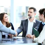 چرا-مدیران-موفق-به-جای-تبلیغ-مستقیم-هدیه-میدهند